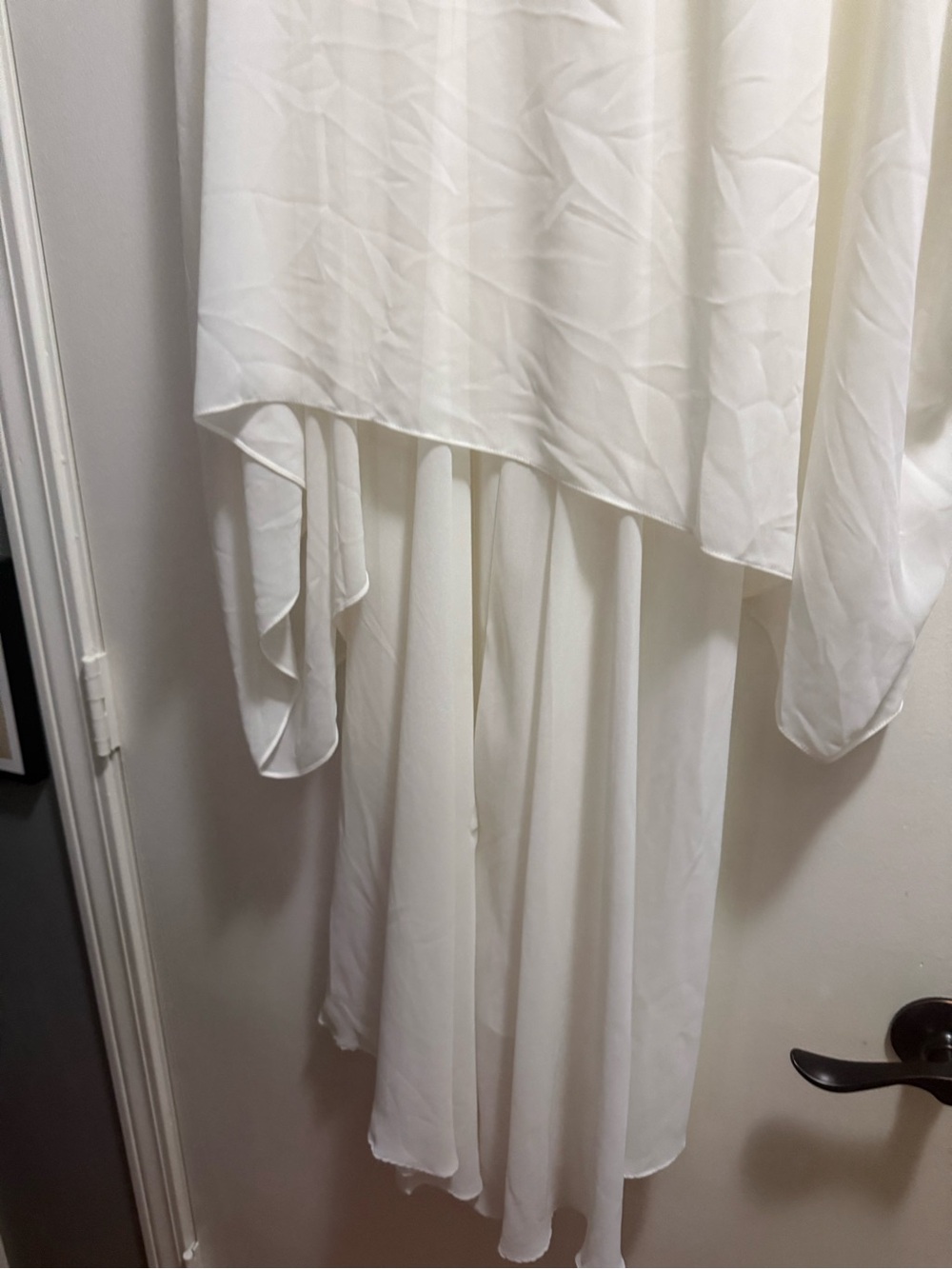 Ivory Lace-Trim Long Slip Nightgown with matching robe - Picture 8 of 10